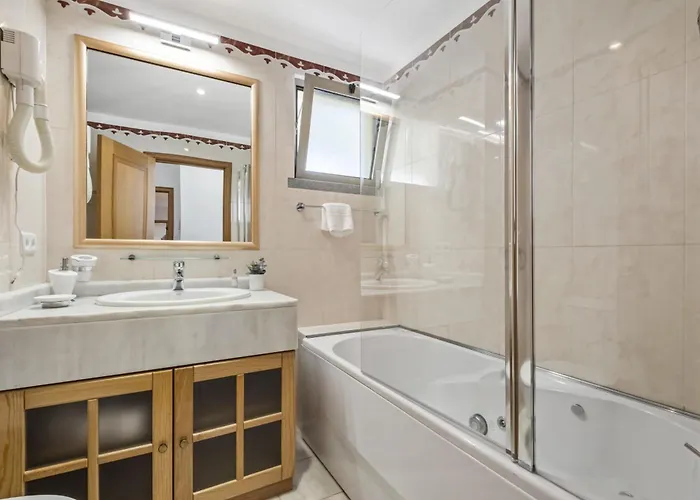 Serenity Solace By Homie Apartment Funchal (Madeira)