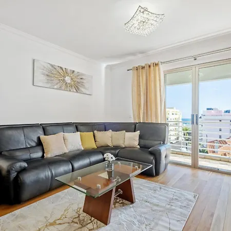 Serenity Solace By Homie * Funchal (Madeira)