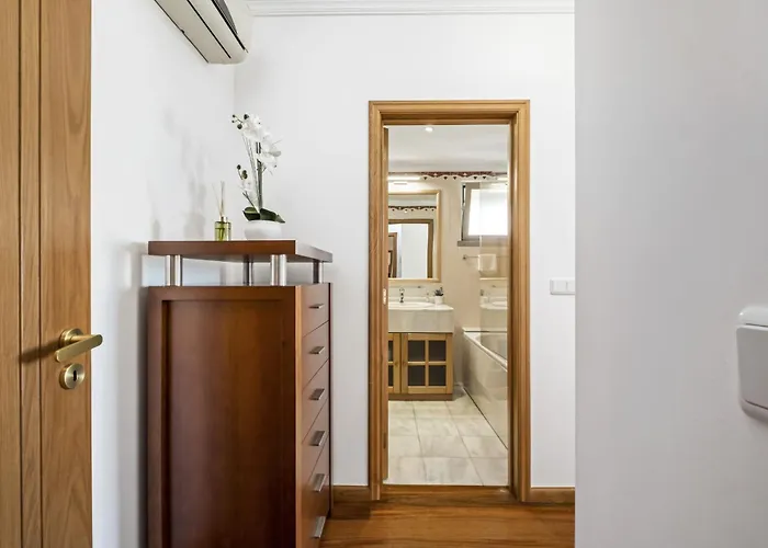 아파트 Serenity Solace By Homie 푼샬