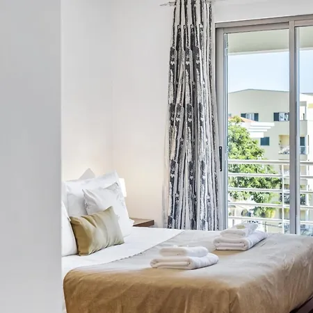 Serenity Solace By Madeira Sun Travel Apartamento *